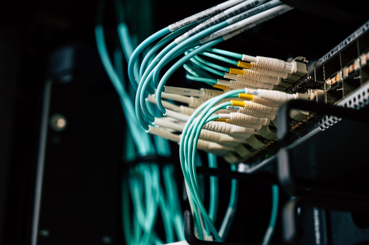 Network cabling for edge computing infrastructure